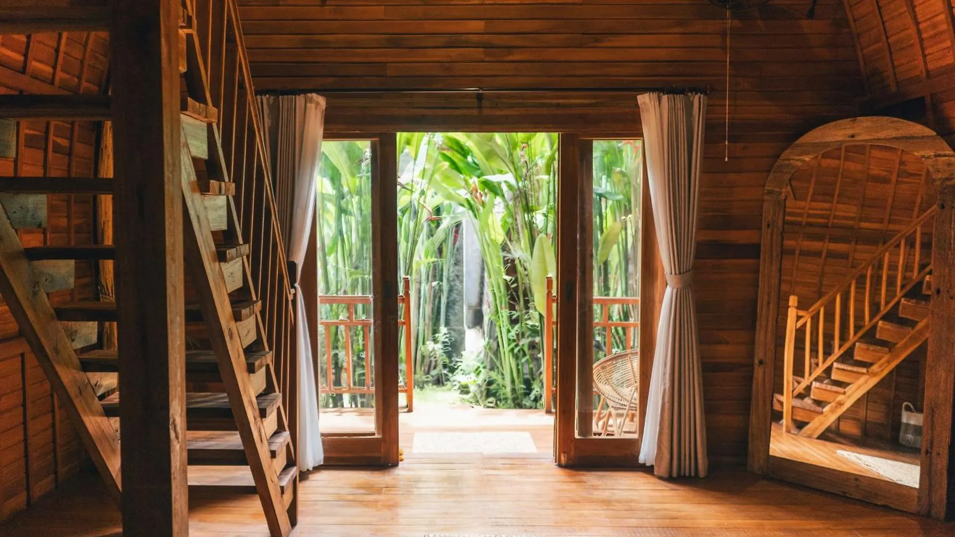 Bed & Breakfast Lumeria Yoga Ubud