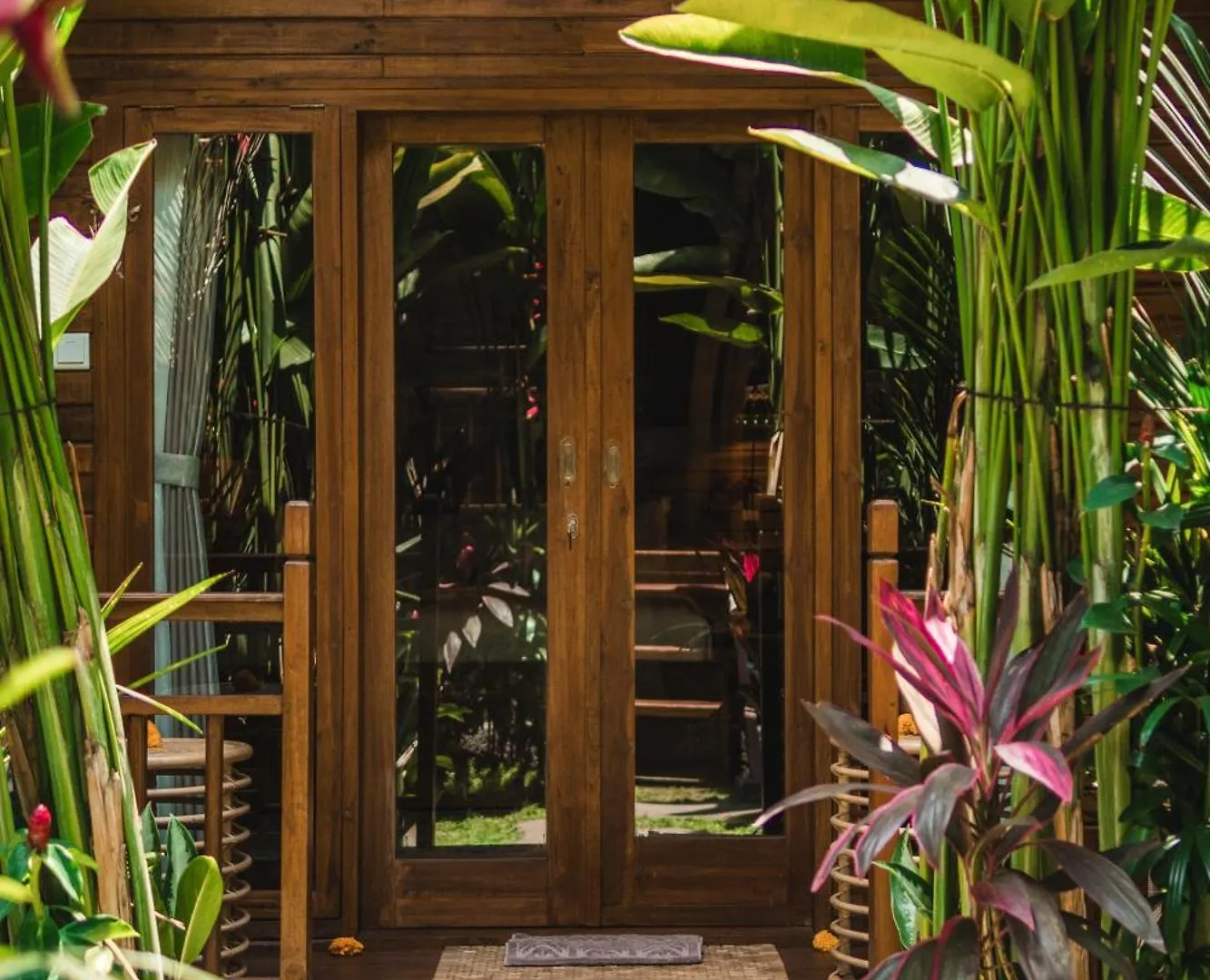 Lumeria Yoga Ubud  Ubud (Bali)